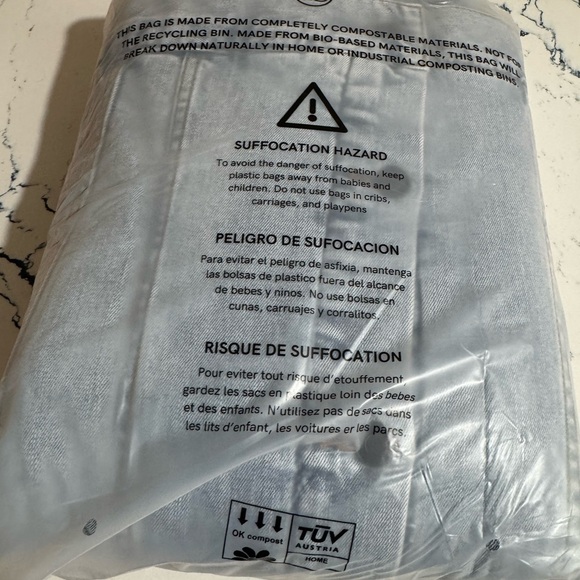 Original Taylor Swift Denim Jacket NEW in bag. XL - Picture 4 of 5